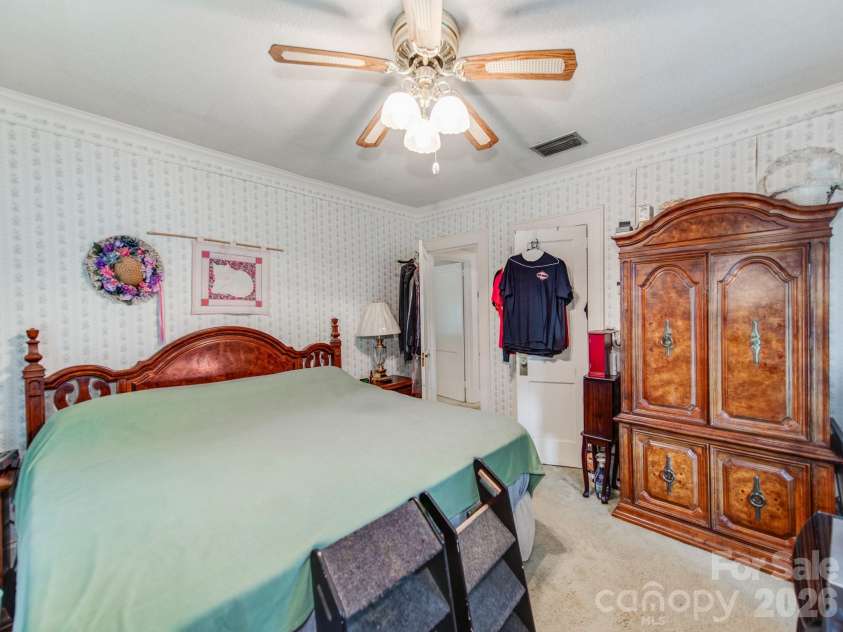 1281 Old Charlotte Road, Concord, NC 28027.  MLS# CAR4409044, YatesRealty ID 40821. 