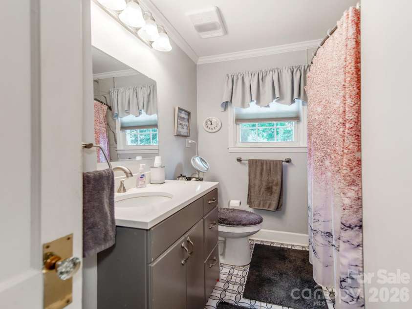 1281 Old Charlotte Road, Concord, NC 28027.  MLS# CAR4409044, YatesRealty ID 40821. 