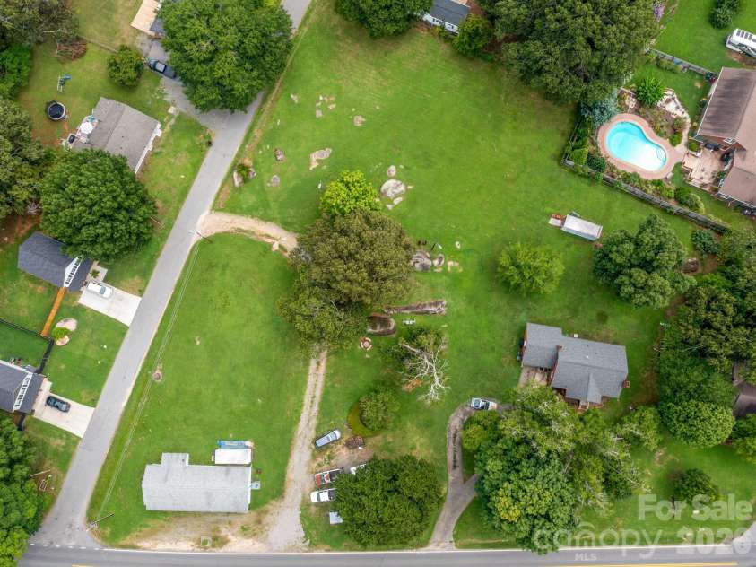 1281 Old Charlotte Road, Concord, NC 28027.  MLS# CAR4409044, YatesRealty ID 40821. 