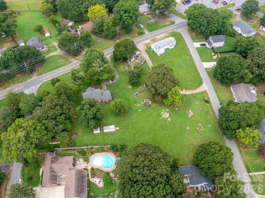 1281 Old Charlotte Road, Concord, NC 28027.  MLS# CAR4409044, YatesRealty ID 40821. 