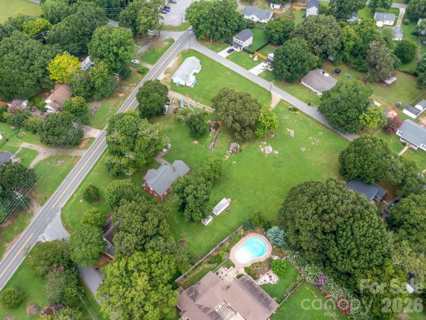 1281 Old Charlotte Road, Concord, NC 28027.  MLS# CAR4409044, YatesRealty ID 40821. 