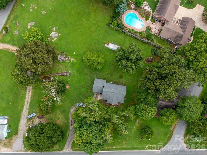 1281 Old Charlotte Road, Concord, NC 28027.  MLS# CAR4409044, YatesRealty ID 40821. 