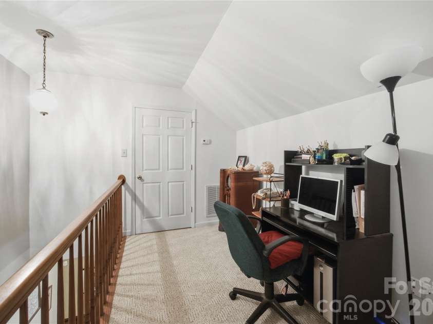 455 Heathcote Drive, Statesville, NC 28677.  MLS# CAR4377462, YatesRealty ID 40823. 