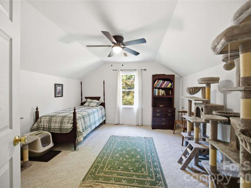 455 Heathcote Drive, Statesville, NC 28677.  MLS# CAR4377462, YatesRealty ID 40823. 