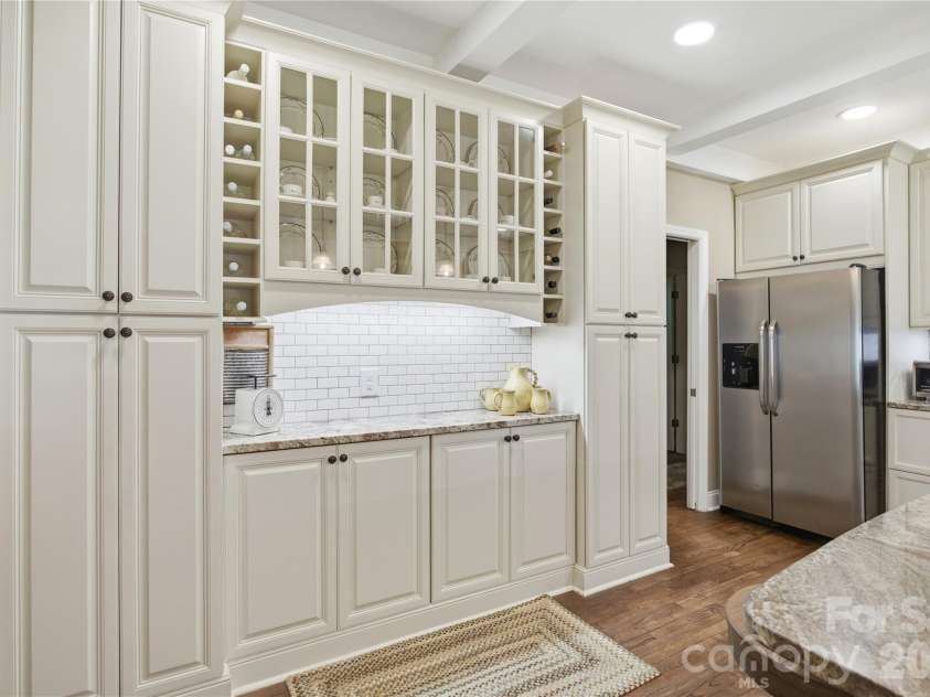 455 Heathcote Drive, Statesville, NC 28677.  MLS# CAR4377462, YatesRealty ID 40823. 