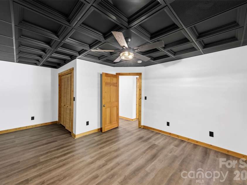 133 Folkstone Road, Mooresville, NC 28117.  MLS# CAR4397387, YatesRealty ID 40824. 