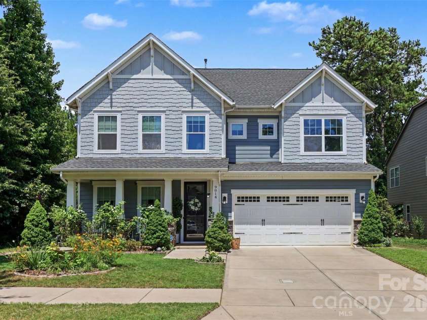 9014 Manor Oak Court, Charlotte, NC 28277.  MLS# CAR4404842, YatesRealty ID 40825. 