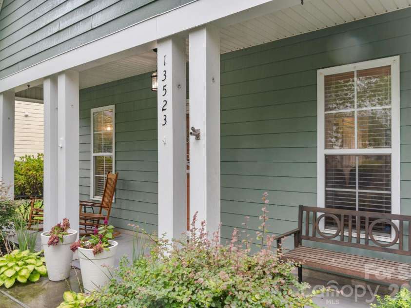 13523 Carleen Way Drive, Charlotte, NC 28213.  MLS# CAR4406221, YatesRealty ID 40827. 