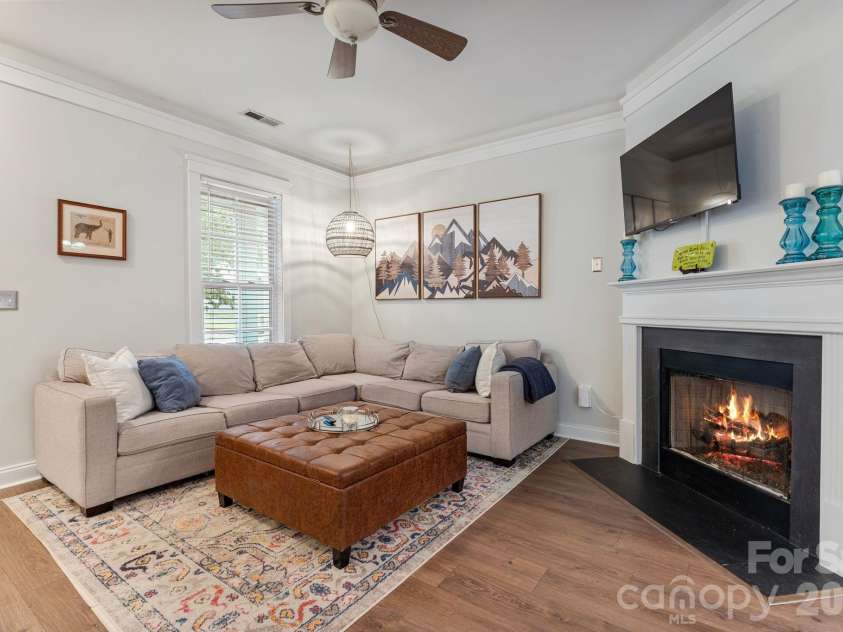 13523 Carleen Way Drive, Charlotte, NC 28213.  MLS# CAR4406221, YatesRealty ID 40827. 