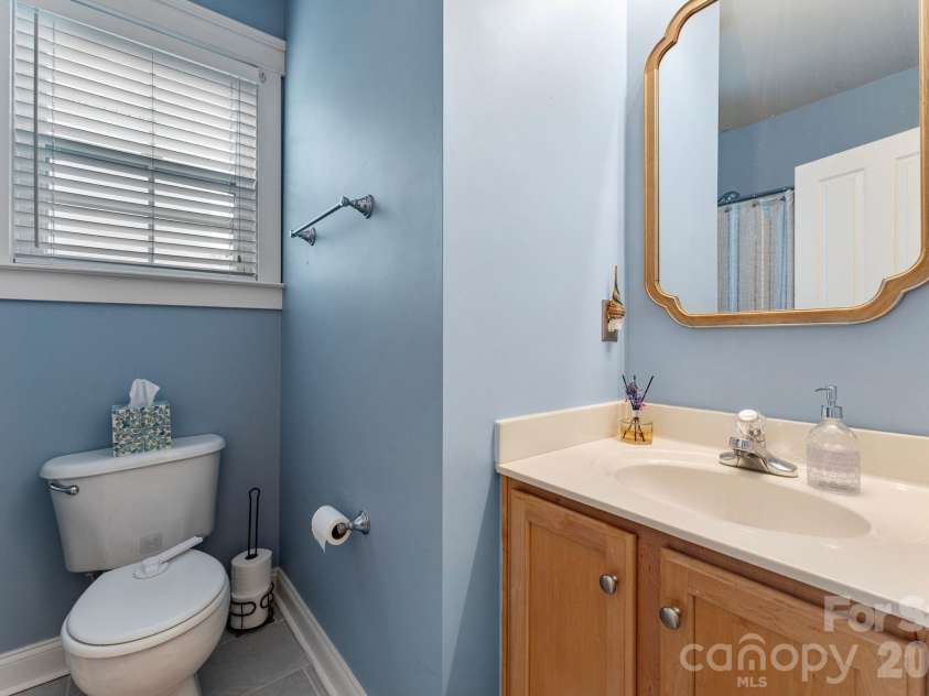 13523 Carleen Way Drive, Charlotte, NC 28213.  MLS# CAR4406221, YatesRealty ID 40827. 