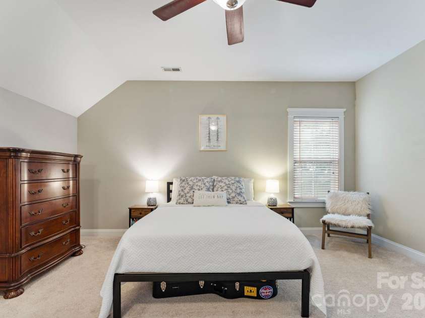 13523 Carleen Way Drive, Charlotte, NC 28213.  MLS# CAR4406221, YatesRealty ID 40827. 