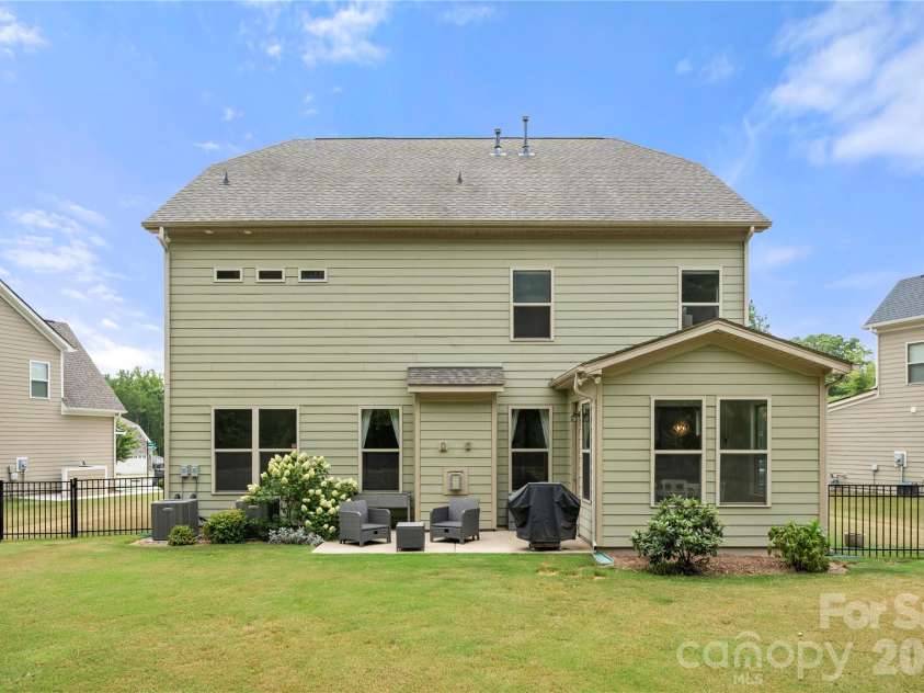 5519 Braddock Mill Way, Lancaster, SC 29720.  MLS# CAR4408263, YatesRealty ID 40828. 