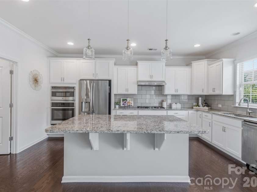 1004 Hallmark Way, Waxhaw, NC 28173.  MLS# CAR4407833, YatesRealty ID 40829. 