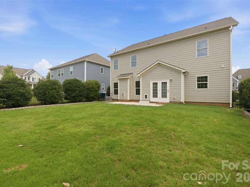 1004 Hallmark Way, Waxhaw, NC 28173.  MLS# CAR4407833, YatesRealty ID 40829. 