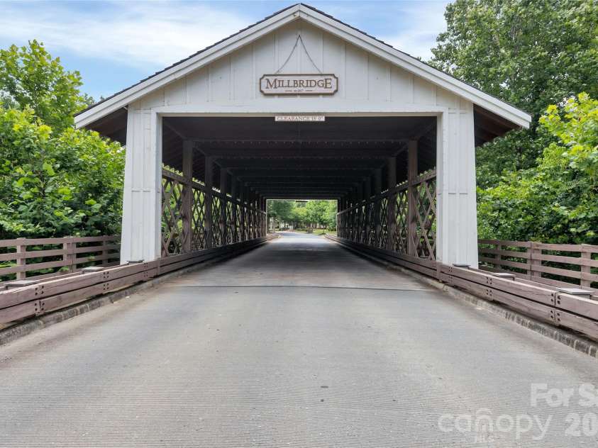 1004 Hallmark Way, Waxhaw, NC 28173.  MLS# CAR4407833, YatesRealty ID 40829. 