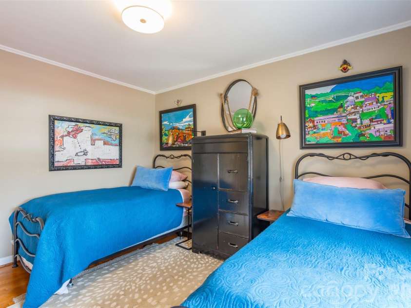 3728 Stonehaven Drive, Charlotte, NC 28215.  MLS# CAR4342946, YatesRealty ID 4083. 