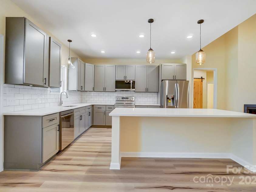 751 White Jenkins Road, Bessemer City, NC 28016.  MLS# CAR4183119, YatesRealty ID 4083. 