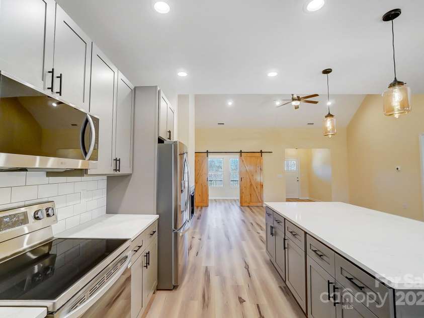 751 White Jenkins Road, Bessemer City, NC 28016.  MLS# CAR4183119, YatesRealty ID 4083. 