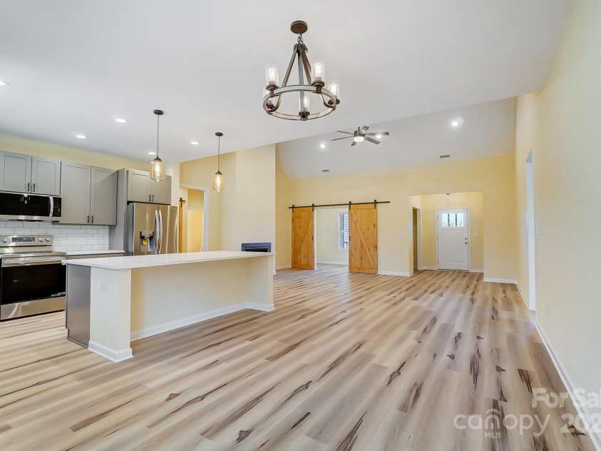 751 White Jenkins Road, Bessemer City, NC 28016.  MLS# CAR4183119, YatesRealty ID 4083. 