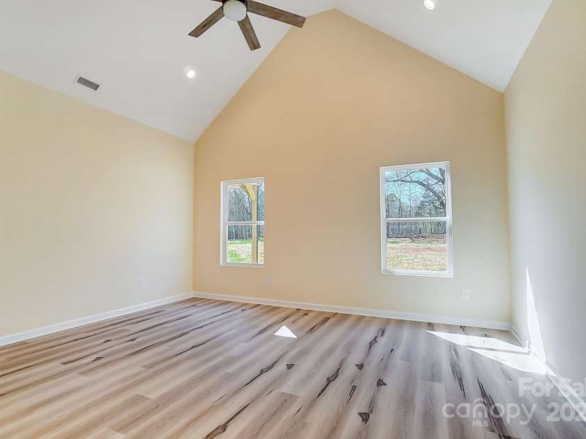 751 White Jenkins Road, Bessemer City, NC 28016.  MLS# CAR4183119, YatesRealty ID 4083. 