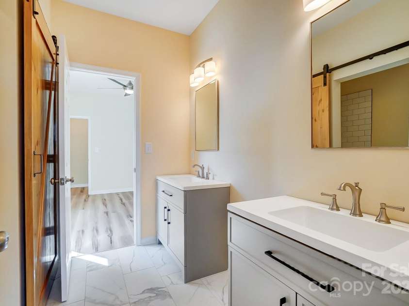 751 White Jenkins Road, Bessemer City, NC 28016.  MLS# CAR4183119, YatesRealty ID 4083. 