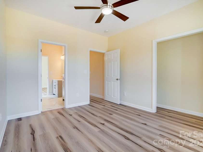 751 White Jenkins Road, Bessemer City, NC 28016.  MLS# CAR4183119, YatesRealty ID 4083. 