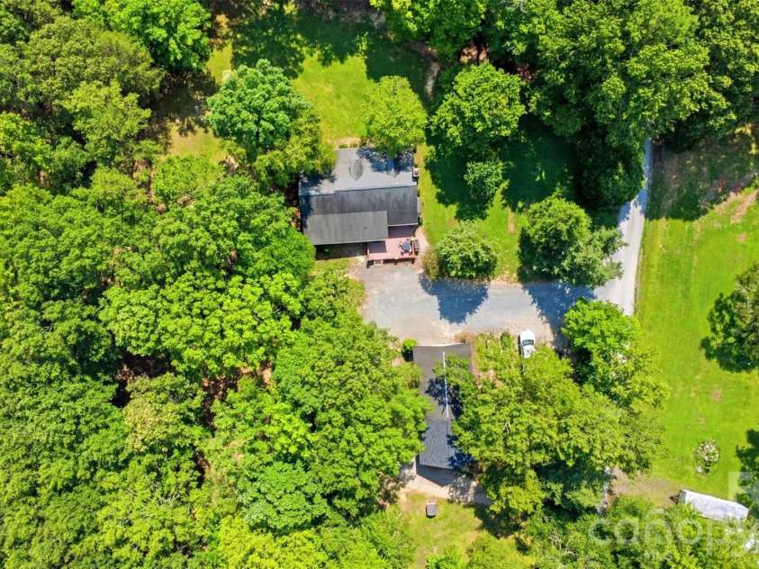6707 Providence Road, Waxhaw, NC 28173.  MLS# CAR4408651, YatesRealty ID 40831. 