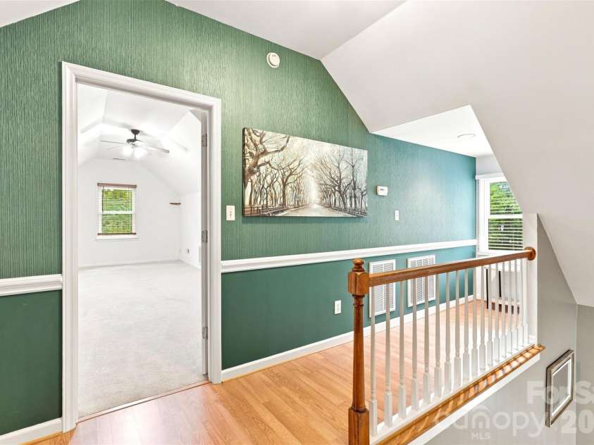 6707 Providence Road, Waxhaw, NC 28173.  MLS# CAR4408651, YatesRealty ID 40831. Upstairs Main home