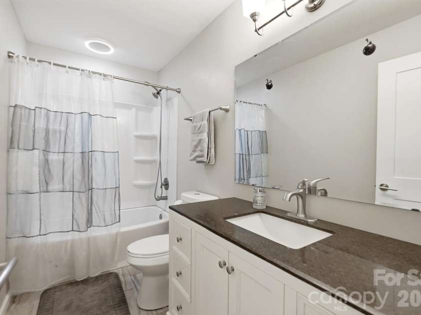 2125 Old Hickory Grove Road, Mount Holly, NC 28120.  MLS# CAR4408090, YatesRealty ID 40836. 