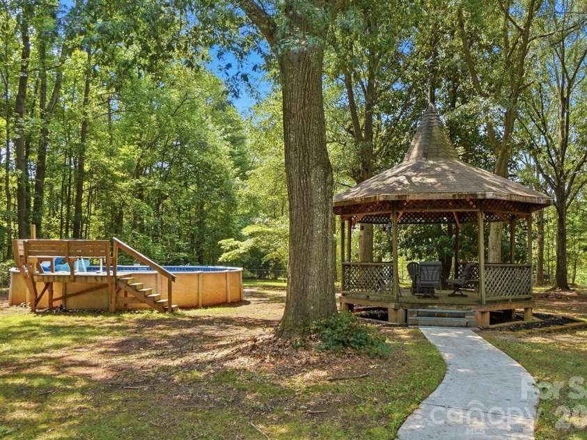 2125 Old Hickory Grove Road, Mount Holly, NC 28120.  MLS# CAR4408090, YatesRealty ID 40836. 