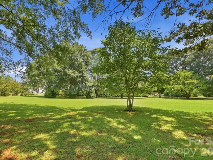 2125 Old Hickory Grove Road, Mount Holly, NC 28120.  MLS# CAR4408090, YatesRealty ID 40836. 