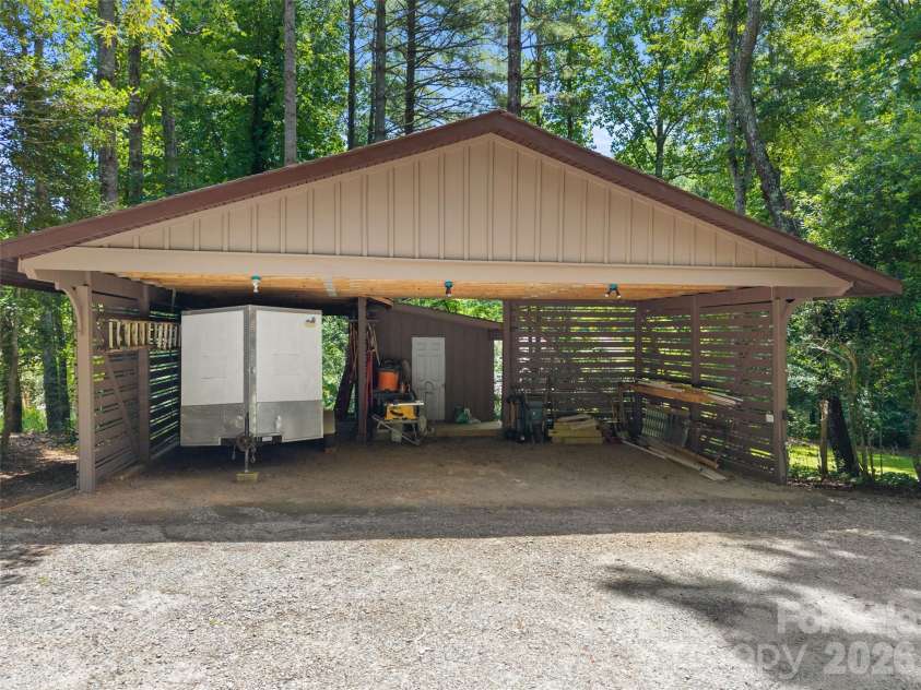 3 Westbridge Drive, Hendersonville, NC 28739.  MLS# CAR4398725, YatesRealty ID 40837. Carport
