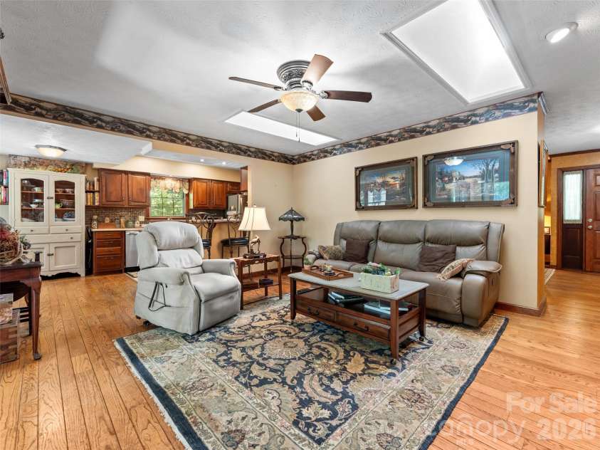 3 Westbridge Drive, Hendersonville, NC 28739.  MLS# CAR4398725, YatesRealty ID 40837. Family Room