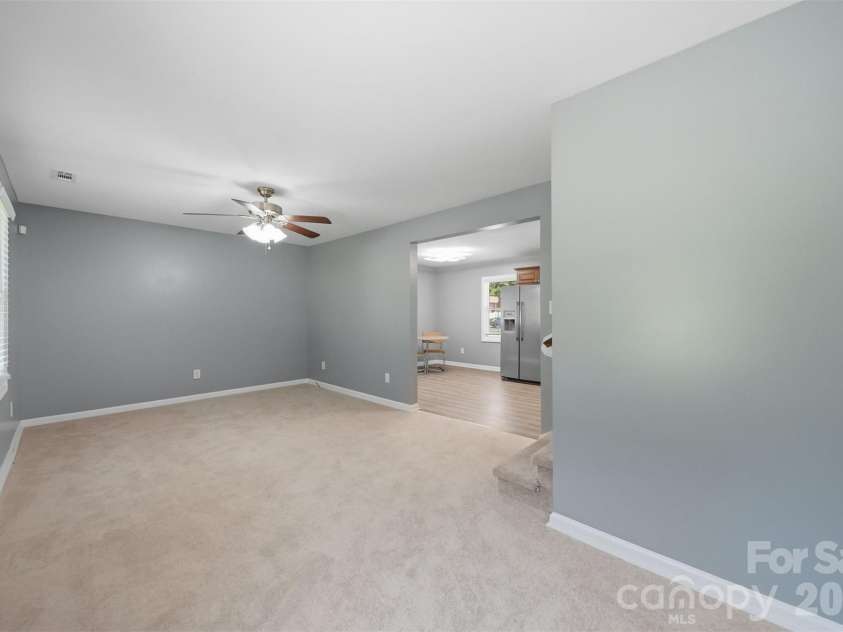 1401 Southwest Boulevard, Newton, NC 28658.  MLS# CAR4395509, YatesRealty ID 40838. 