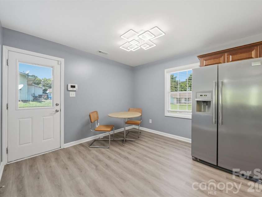 1401 Southwest Boulevard, Newton, NC 28658.  MLS# CAR4395509, YatesRealty ID 40838. 