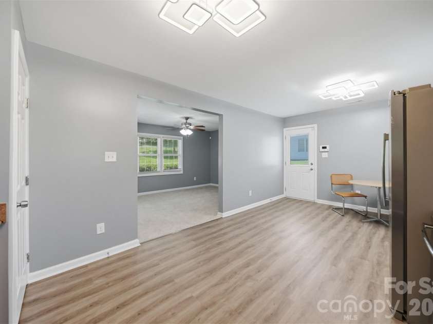 1401 Southwest Boulevard, Newton, NC 28658.  MLS# CAR4395509, YatesRealty ID 40838. 