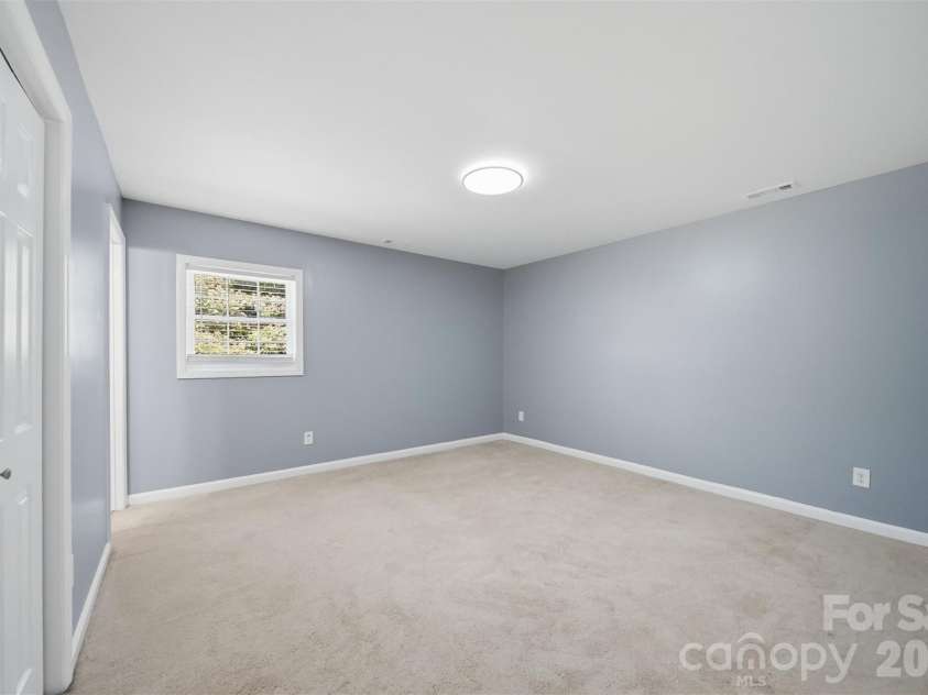 1401 Southwest Boulevard, Newton, NC 28658.  MLS# CAR4395509, YatesRealty ID 40838. 