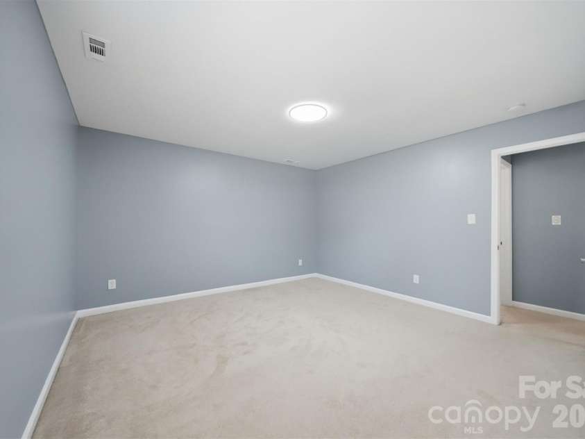 1401 Southwest Boulevard, Newton, NC 28658.  MLS# CAR4395509, YatesRealty ID 40838. 