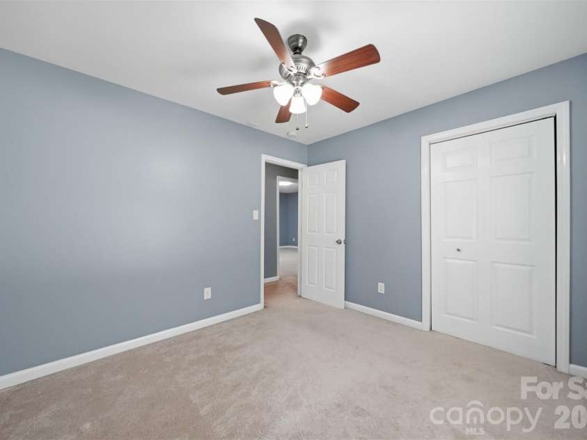 1401 Southwest Boulevard, Newton, NC 28658.  MLS# CAR4395509, YatesRealty ID 40838. 