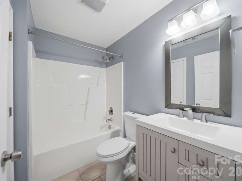 1401 Southwest Boulevard, Newton, NC 28658.  MLS# CAR4395509, YatesRealty ID 40838. 