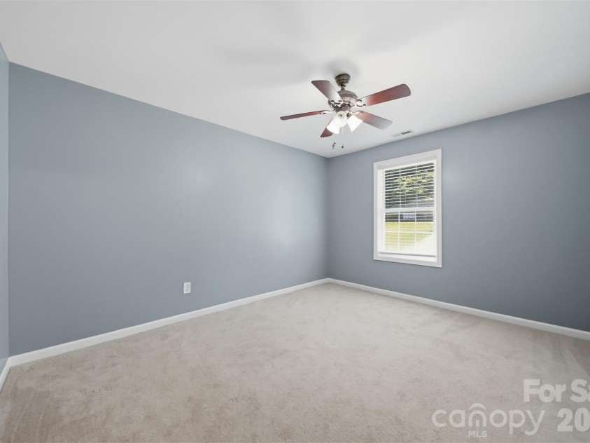 1401 Southwest Boulevard, Newton, NC 28658.  MLS# CAR4395509, YatesRealty ID 40838. 