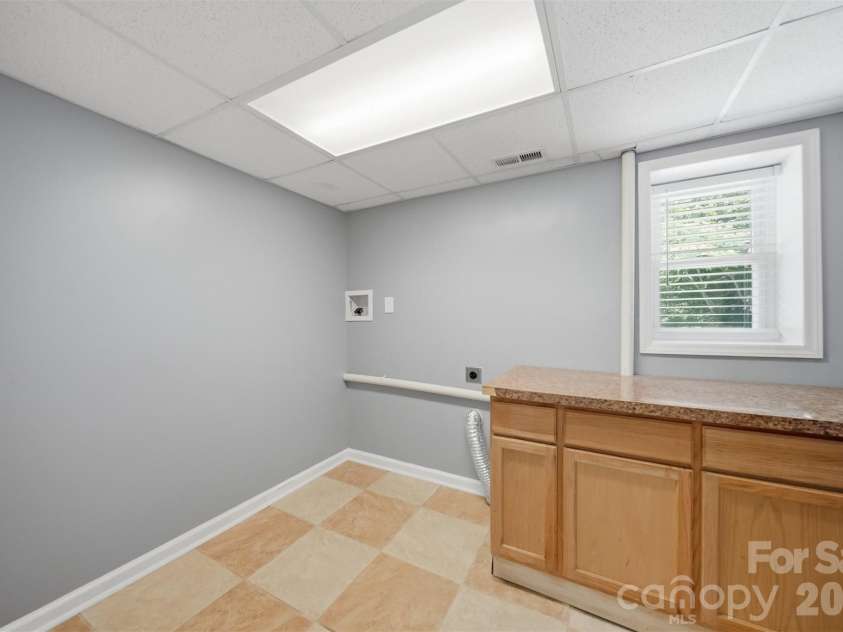 1401 Southwest Boulevard, Newton, NC 28658.  MLS# CAR4395509, YatesRealty ID 40838. 