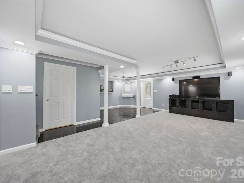 1401 Southwest Boulevard, Newton, NC 28658.  MLS# CAR4395509, YatesRealty ID 40838. 