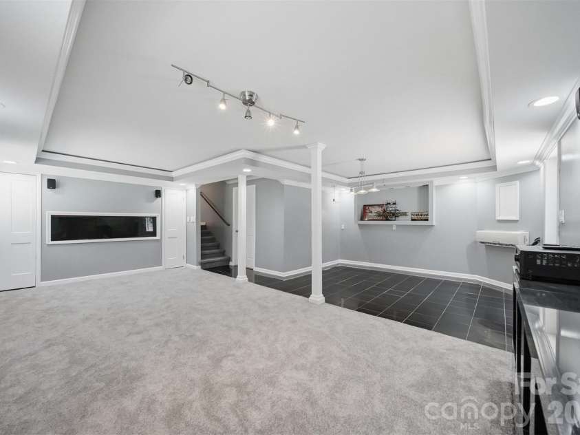 1401 Southwest Boulevard, Newton, NC 28658.  MLS# CAR4395509, YatesRealty ID 40838. 