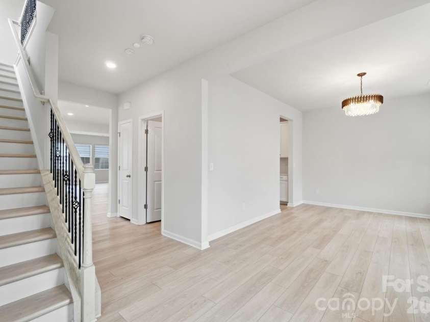 13905 Castle Nook Drive, Charlotte, NC 28273.  MLS# CAR4408305, YatesRealty ID 40843. 