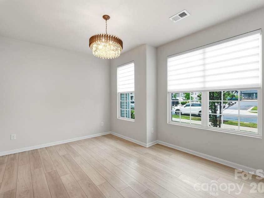13905 Castle Nook Drive, Charlotte, NC 28273.  MLS# CAR4408305, YatesRealty ID 40843. 