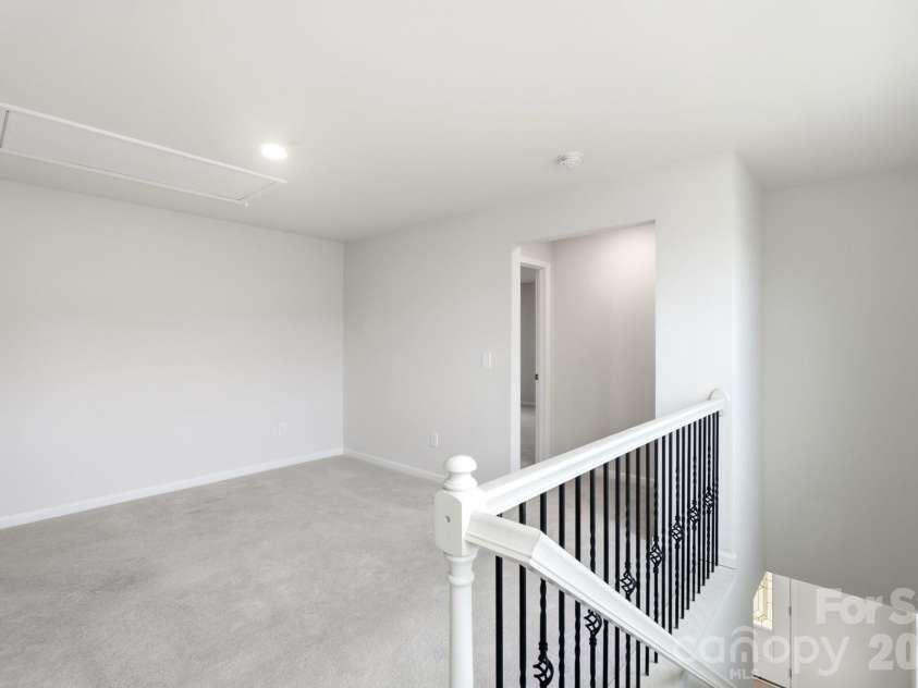 13905 Castle Nook Drive, Charlotte, NC 28273.  MLS# CAR4408305, YatesRealty ID 40843. 