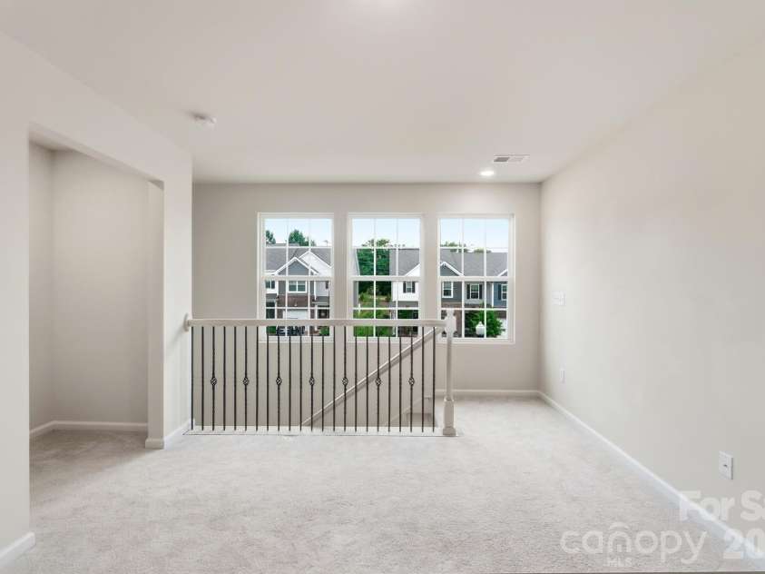 13905 Castle Nook Drive, Charlotte, NC 28273.  MLS# CAR4408305, YatesRealty ID 40843. 