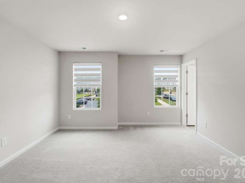 13905 Castle Nook Drive, Charlotte, NC 28273.  MLS# CAR4408305, YatesRealty ID 40843. 