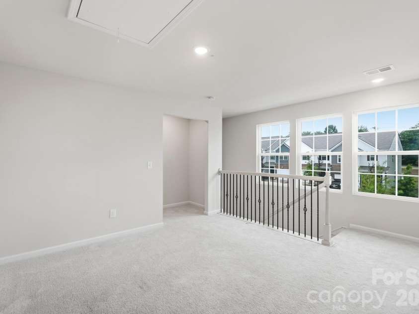 13905 Castle Nook Drive, Charlotte, NC 28273.  MLS# CAR4408305, YatesRealty ID 40843. 
